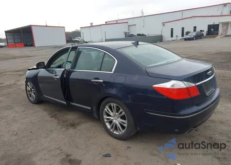2009 Hyundai Genesis 4.6 z USA, uszkodzony, nr VIN KMHGC46FX9U032514